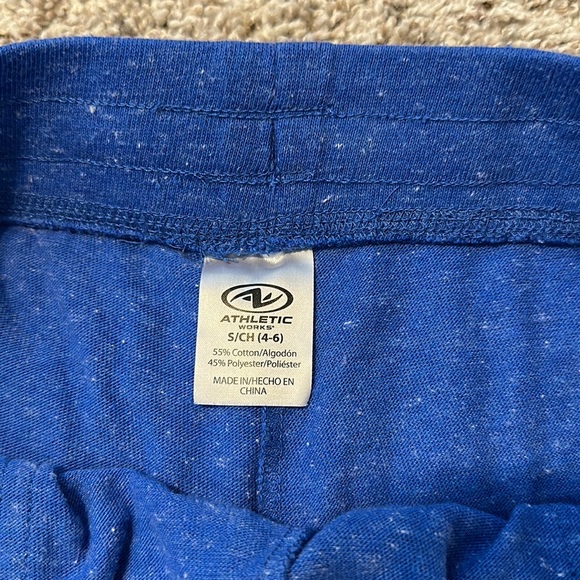 Blue Athletic Works Shorts - Picture 5 of 5